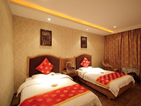 לשאן Mount Emei Teddy Bear Hotel מראה חיצוני תמונה